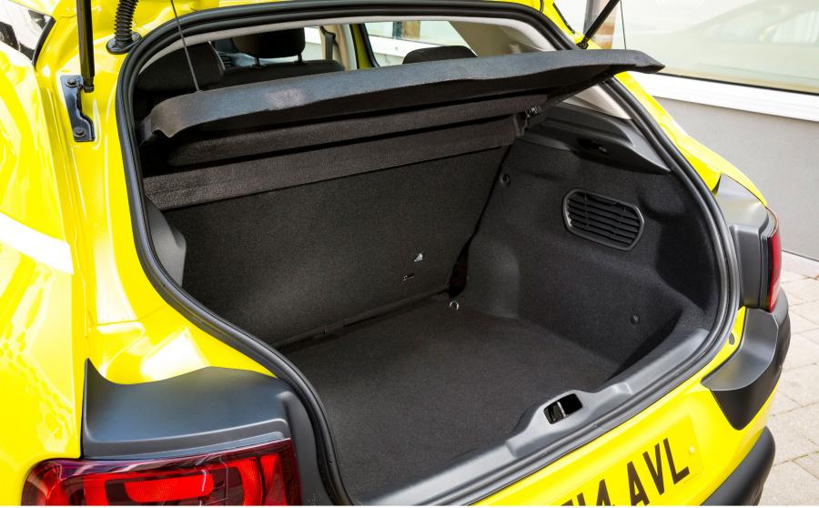  Citroen C4 Cactus 2014 года  (UK) (фото 20 из 44)